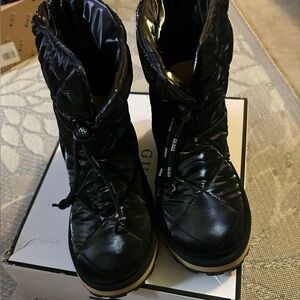 Guess Black boots